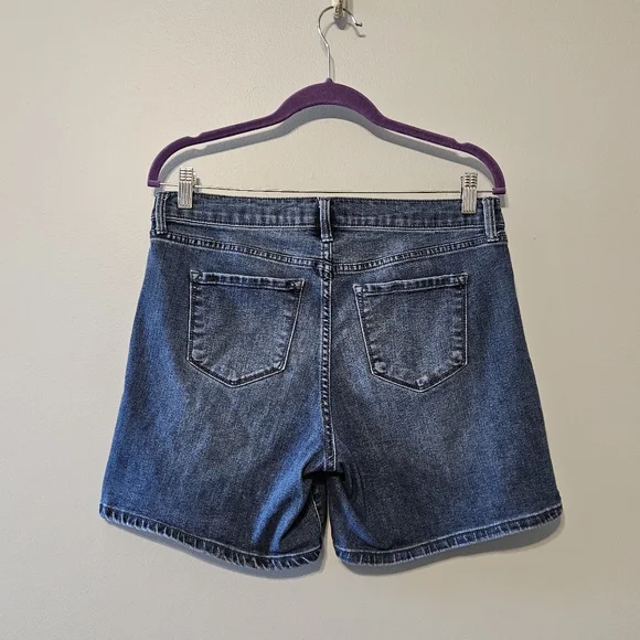 Nine West Denim Blue Jean Shorts - Picture 2 of 4